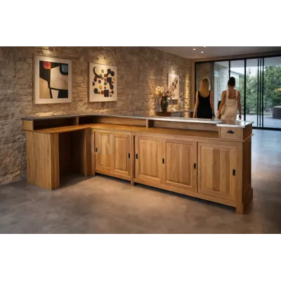 Comptoir de bar en chêne, en angle, de 300cm x 140cm avec retour à gauche et plateau zinc.