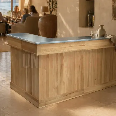 Comptoir de bar en angle fabriqué en chêne massif et zinc - Uninterieur