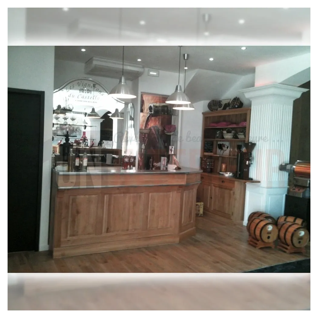 Comptoir de degustation cave vin sur mesure en chêne massif