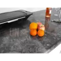 Plan de travail en zinc sur mesure avec intégration d'évier inox - Zinc d'art
