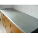 Plan de travail en zinc cuisine avec intégration plaque cuisson - Zinc classique