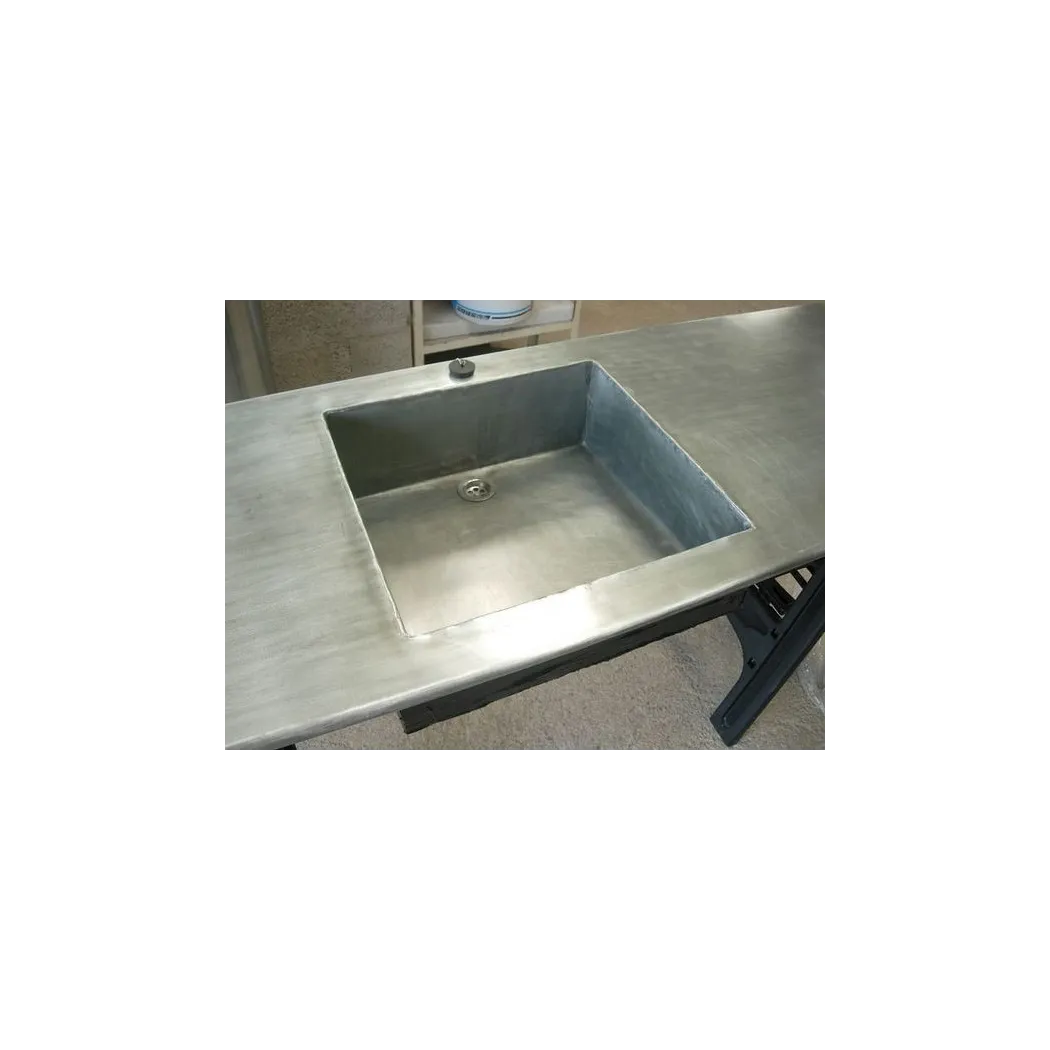 Plan de travail de cuisine en zinc avec évier en zinc - Zinc gris anthracite