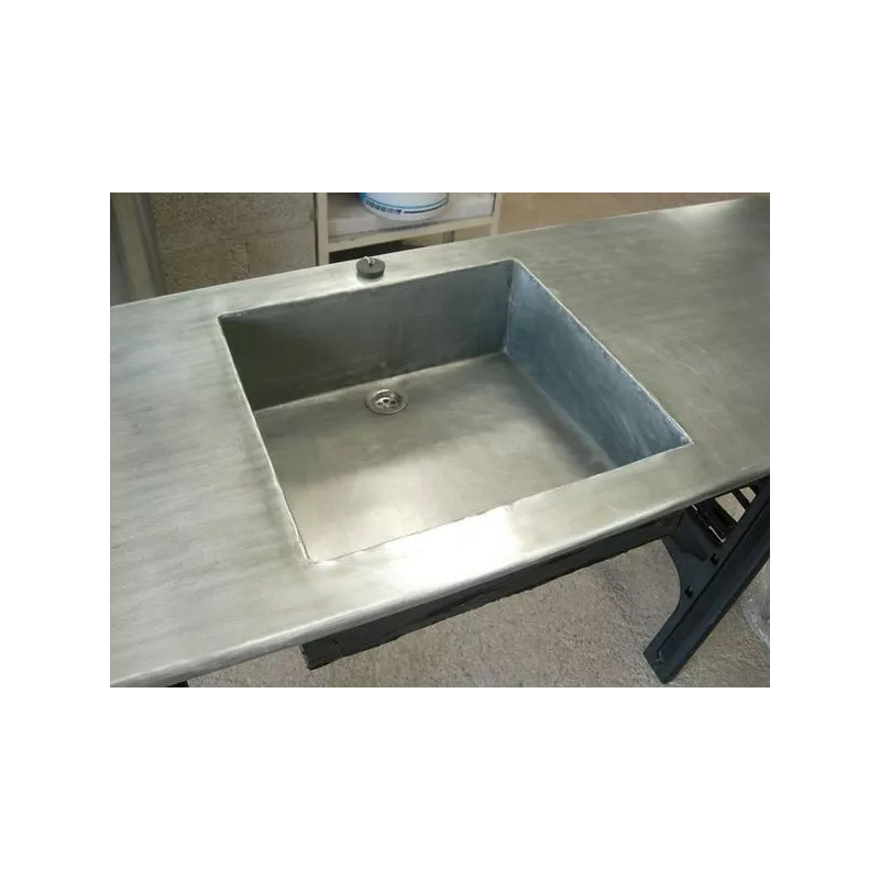 Plan de travail de cuisine en zinc avec évier en zinc - Zinc gris anthracite