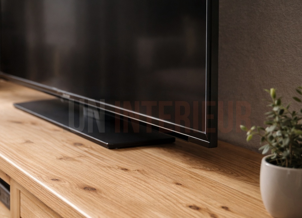 Meuble TV en pin massif ou chêne : quelle taille pour quel écran ?
